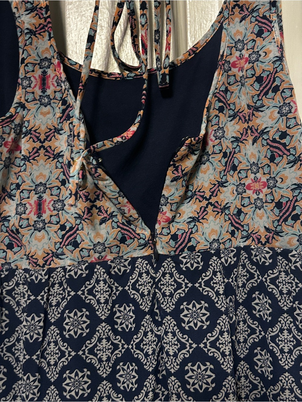 Sleeveless Tiered Casual Maxi Dress in Navy and Cream - Picture 3 of 4